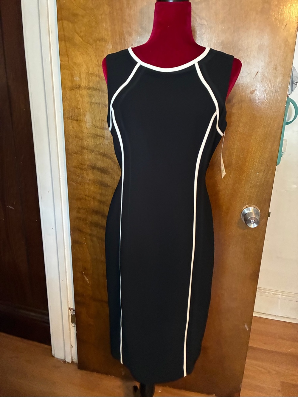 Nipon Boutique Size 8 Black White Piping Sheath Dress Fully Lined Career Cocktai - Picture 5 of 12
